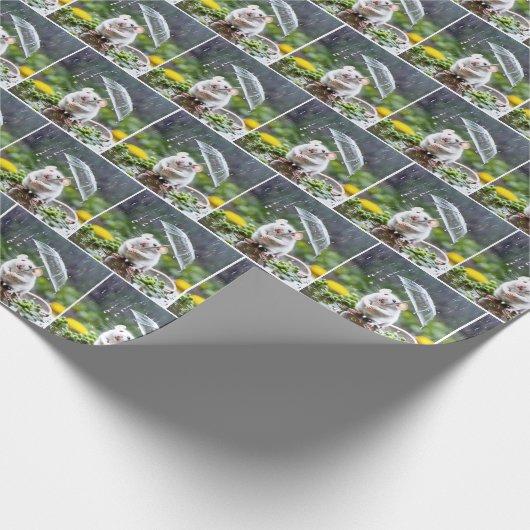 Weiße Maus mit Schirm Geschenkpapier (Ecke)