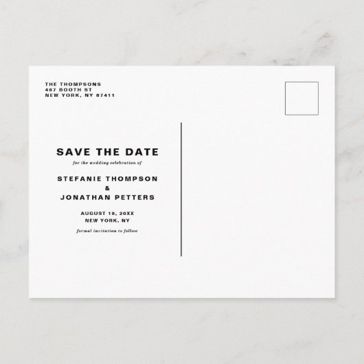 Weiße moderne klassische Kalligraphie Save the Dat Ankündigungspostkarte (Rückseite)