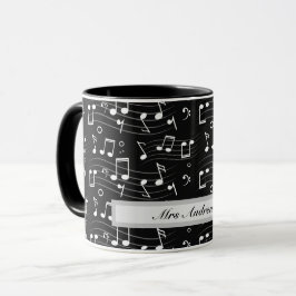 Weiße Musiknoten auf schwarzem Hintergrund Tasse