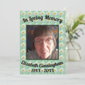 Weiße Narzisse auf grünem Foto-Memorial Programm (Stehend Vorderseite)