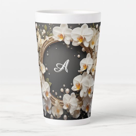 Weiße Orchideen-Blumenkrone mit Perlen und Gold Milchtasse (Vorderseite)