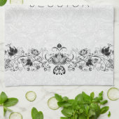 Weiße Paisley Damasks & Schwarze Wirbel Spitze Geschirrtuch (Gefaltet)