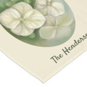 Weiße Pastelle Hydrangea Blütencreme Kurzer Tischläufer (Ecke)