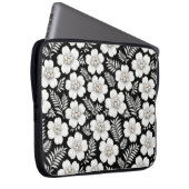 Weiße Perlen in Blumenmuster Laptopschutzhülle (Vorne Rechts)