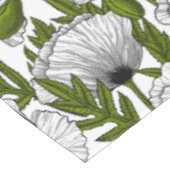 Weiße Pfeffer auf Weiß Tischdecke (Schrägansicht)