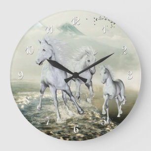 Weiße Pferde am Strand Große Wanduhr