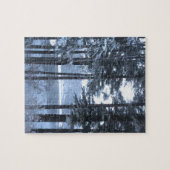 Weiße Pines in blauem Licht. Puzzle (Horizontal)