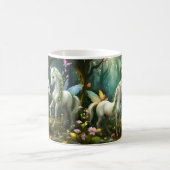 Weiße Pixie Fantasy Pferde im magischen Garten, Kaffeetasse (Mittel)