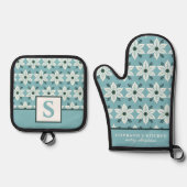 Weiße Poinsettia Mit Monogramm blauer Flora Ofenhandschuh & Topflappen-Set (Vorderseite)