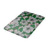 Weiße Poinsettie, Weihnachtsmuster Badematte (Schrägansicht)