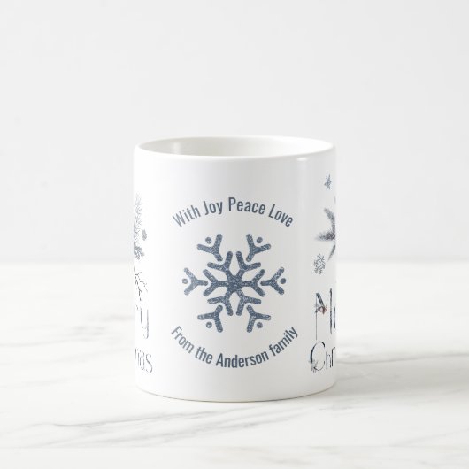 Weiße Polarkugel auf einem Zweig, frohe Weihnachte Kaffeetasse (Mittel)
