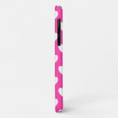 Weiße Polka-Herzen auf Fuchsienrosa Case-Mate iPhone Hülle (Hinten/Links)