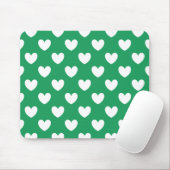 Weiße Polka-Herzen auf Kelly Green Mousepad (Mit Mouse)