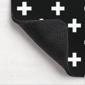Weiße Polka-Kreuze auf schwarz Mousepad (Ecke)
