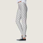 Weiße Polka Punkte auf Chrome Gray Hintergrund Leggings (Links)