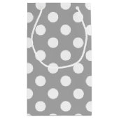 Weiße Polka-Punkte auf grau Kleine Geschenktüte (Rückseite)