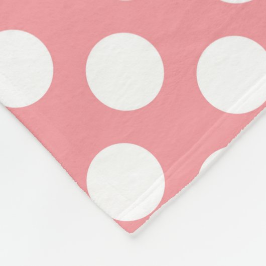 Weiße Polka Punkte auf rosa Untergrund Fleecedecke (Ecke)