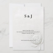 Weiße Protea-Blumenrelief-Luxus-Hochzeit Einladung (Rückseite)