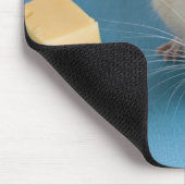 Weiße Ratte und ein Stück Käse Mousepad (Ecke)