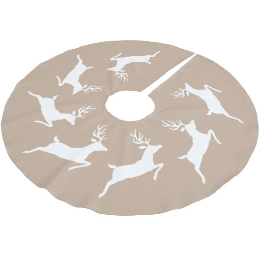 Weiße Rentier-Silhouetten auf Beige Polyester Weihnachtsbaumdecke (Schrägansicht)