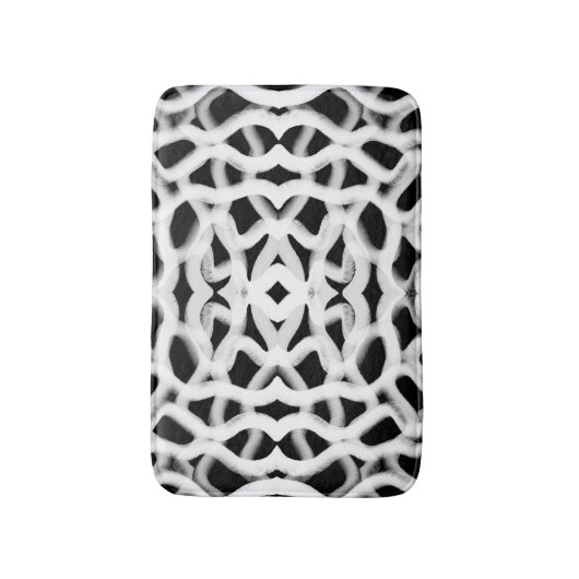 Weiße Rohrleitung auf schwarz Badematte (Vorderseite Vertikal)