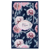 Weiße, rosa Blume auf dunkelblau. Kleine Geschenktüte (Vorderseite)