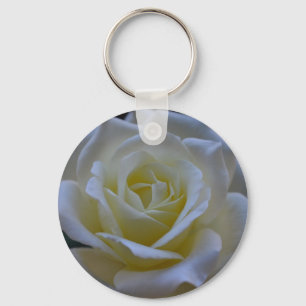 Weiße Rose an der Dämmerung Schlüsselanhänger
