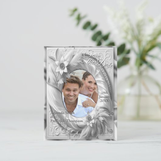 Weiße Rose, Champagnerseide und Schmetterlinge Ankündigung (Stehend Vorderseite)