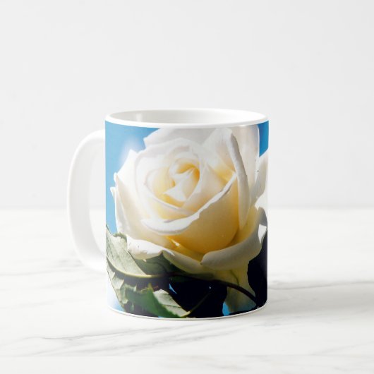 Weiße Rose - Leben feiern Kaffeetasse (Vorderseite Links)