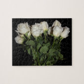 Weiße Rose mit langgestampften Stangen im Vase Jig Puzzle (Horizontal)