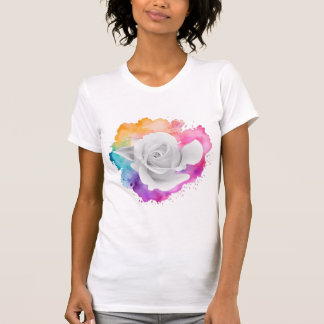 Weiße Rose mit Rainbow-Hintergrund T-Shirt