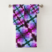 Weiße Rose mit Raindrops Abstrakte Blumenkunst Badhandtuch Set (Insitu)