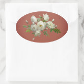 Weiße Rosen auf einem verträumten, ovalen Aufklebe Ovaler Aufkleber (Tasche)
