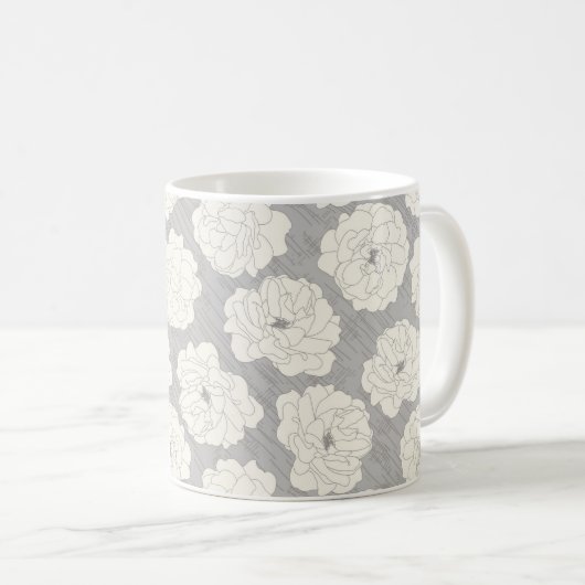 Weiße Rosen auf Light Gray - nahtloses Muster. Kaffeetasse (VorderseiteRechts)