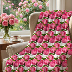 Weiße Rosen auf Pink  Fleecedecke