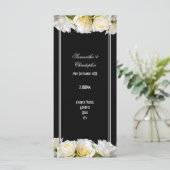 Weiße Rosen auf schwarzem Kirchenhochzeitsprogramm Programm (Stehend Vorderseite)