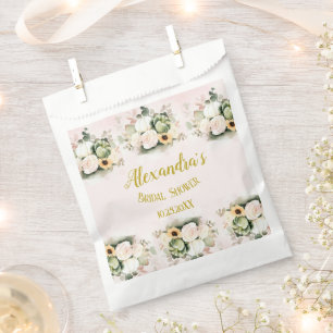 Weiße Rosen fallen Kürbisse Geschenktütchen