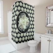 Weiße Rosen mit Raindrops Bouquet Duschvorhang (Beispiel)