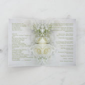 Weiße Rosen und das Hochzeitsprogramm für Kleinkin Programm (Innenseite)