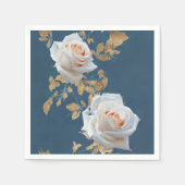 Weiße Rosen und goldene Blätter auf blauem Hinterg Serviette (Vorderseite)