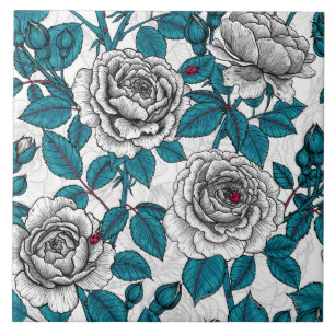 Weiße Rosen und Ladybusen Fliese
