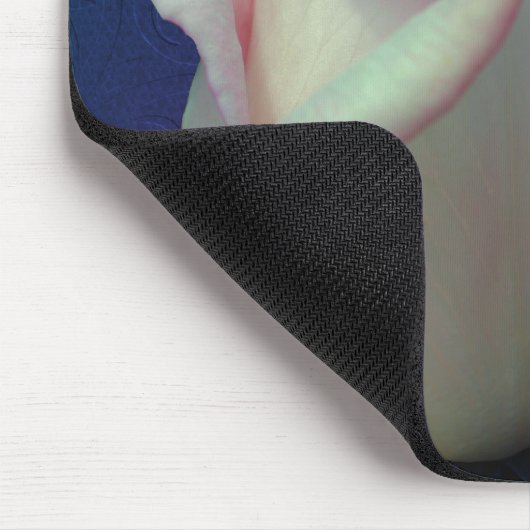 Weiße Rosenknospe-Blume Mousepad (Ecke)