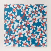 Weiße Sakura, klassisch blaues Hintergrundmuster. Puzzle (Horizontal)