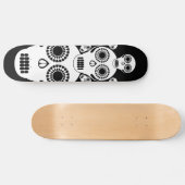 Weiße Schädel Schwarz Skateboard (Horizontal)