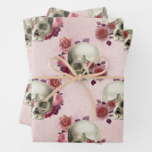 Weiße Schädel und rosa Blüten Geschenkpapier Set (Beispiel)