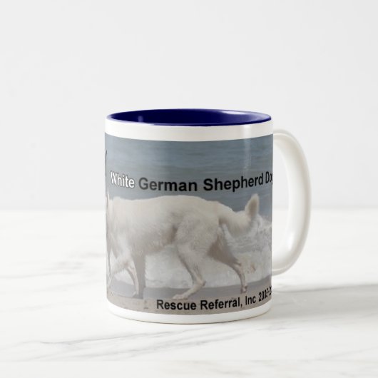 Weiße Schäferhunde Zweifarbige Tasse (VorderseiteRechts)
