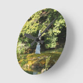 Weiße Schlange Pagoda / Hakuja No Tsuka Runde Wanduhr (Winkel)