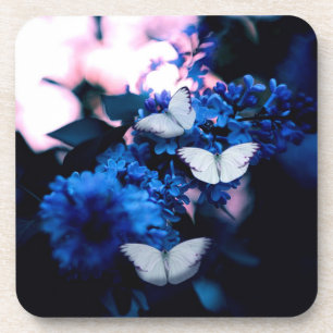 Weiße Schmetterlinge Blaue Blumen, Schmetterling Getränkeuntersetzer