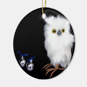 Weiße schneebedeckte Eulenfigürchen mit silbernem Keramikornament (Links)