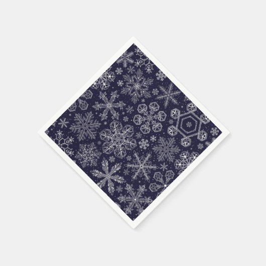 Weiße Schneeflocken auf blau Serviette (Ecke)